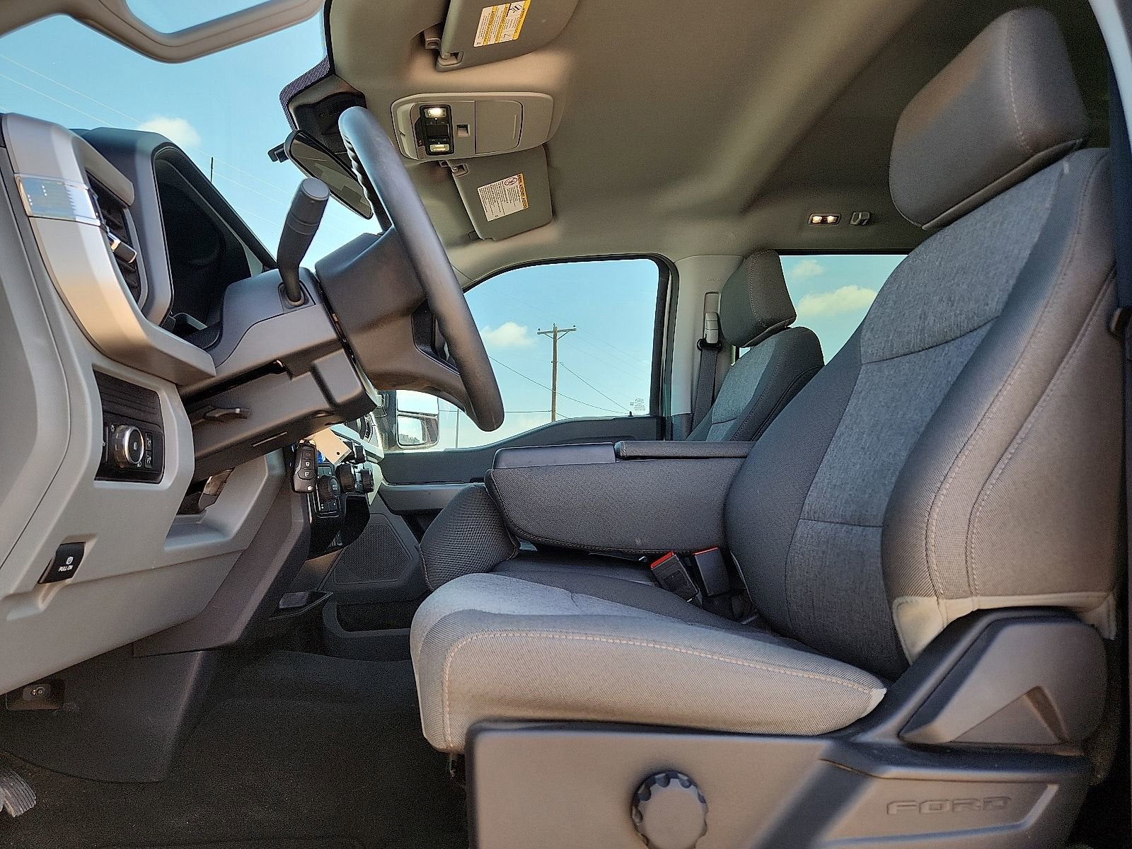2025 Ford Super Duty F-250 SRW XL