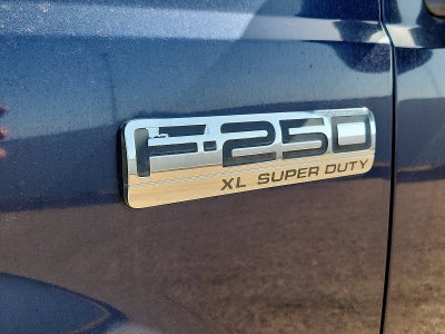 2005 Ford Super Duty F-250 XL