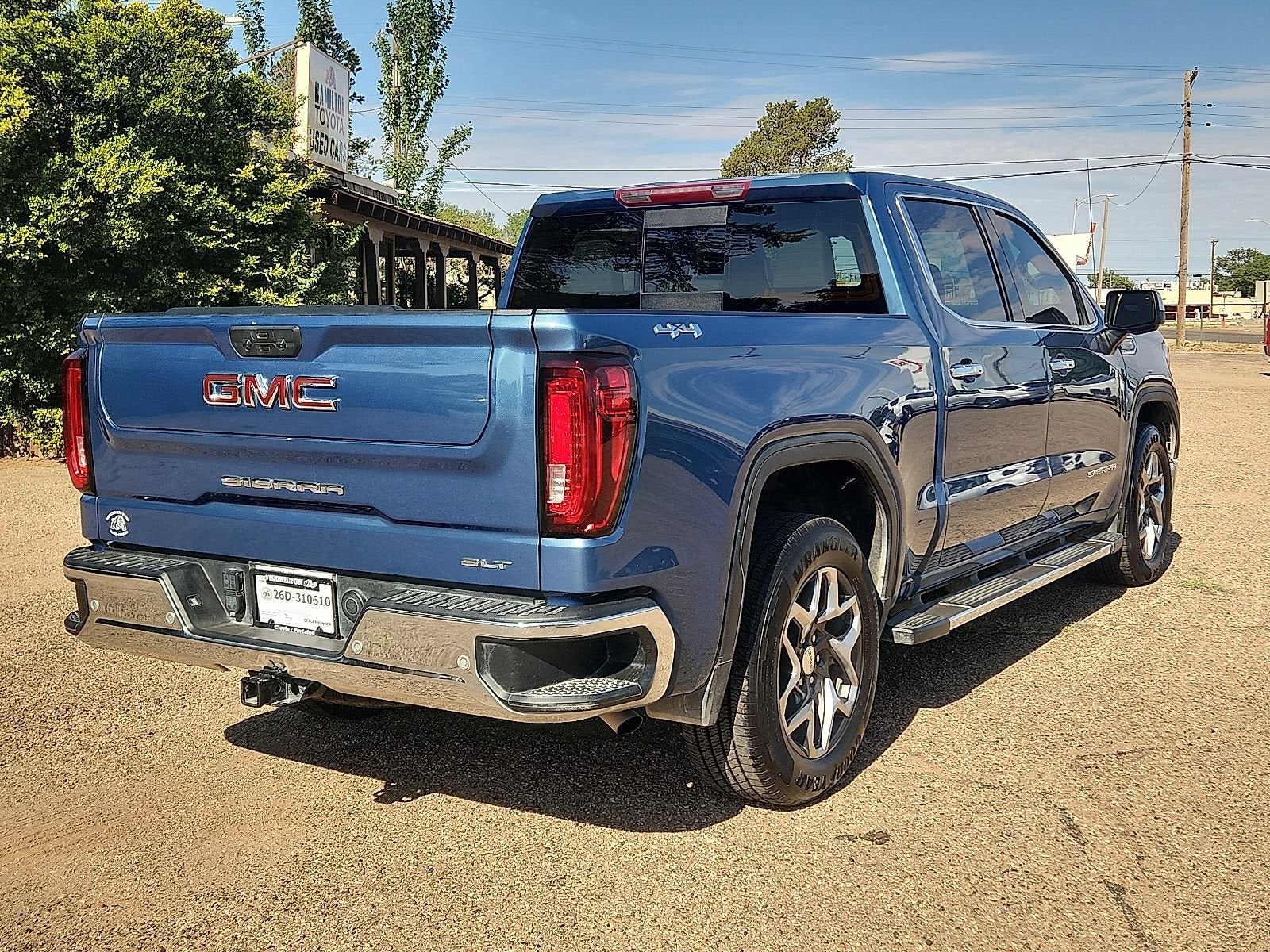 2024 GMC Sierra 1500 SLT