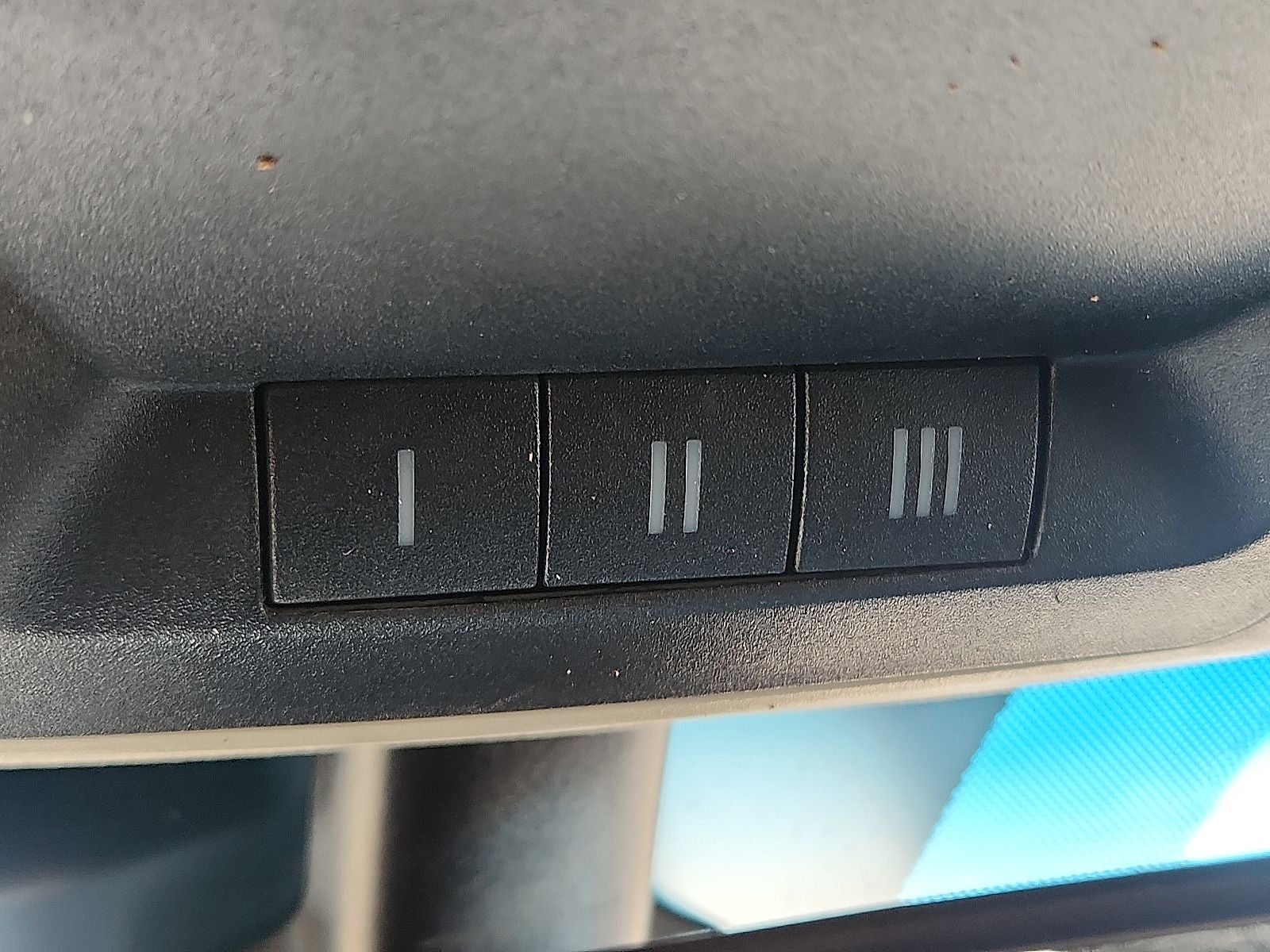 2020 RAM 1500 SLT