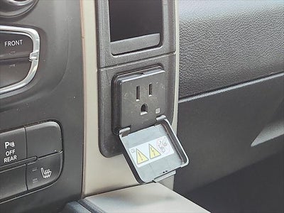 2020 RAM 1500 SLT