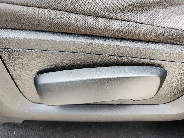 2024 RAM 1500 SLT