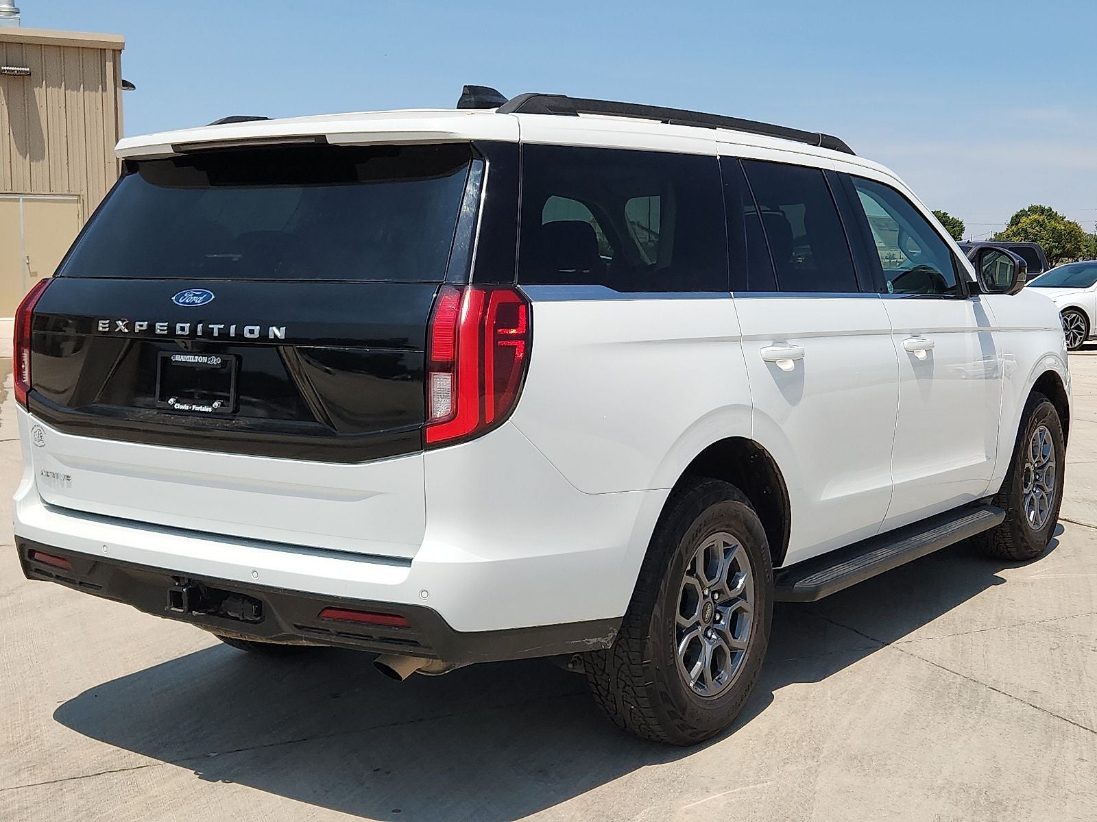 2025 Ford Expedition Active