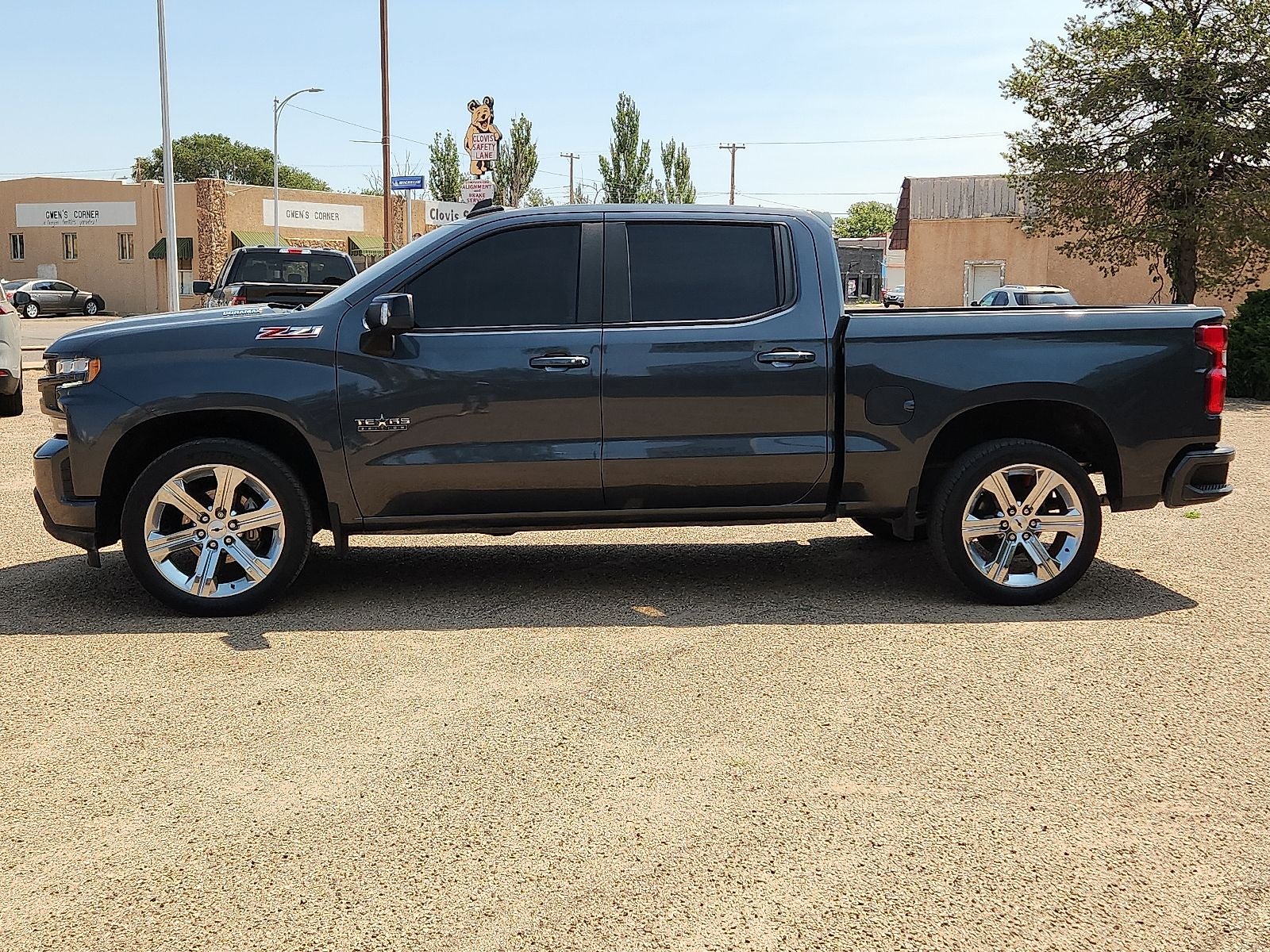 2021 Chevrolet Silverado RST