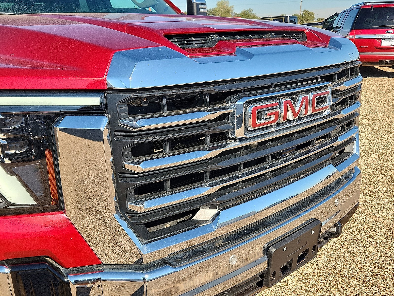 2025 GMC Sierra HD SLT