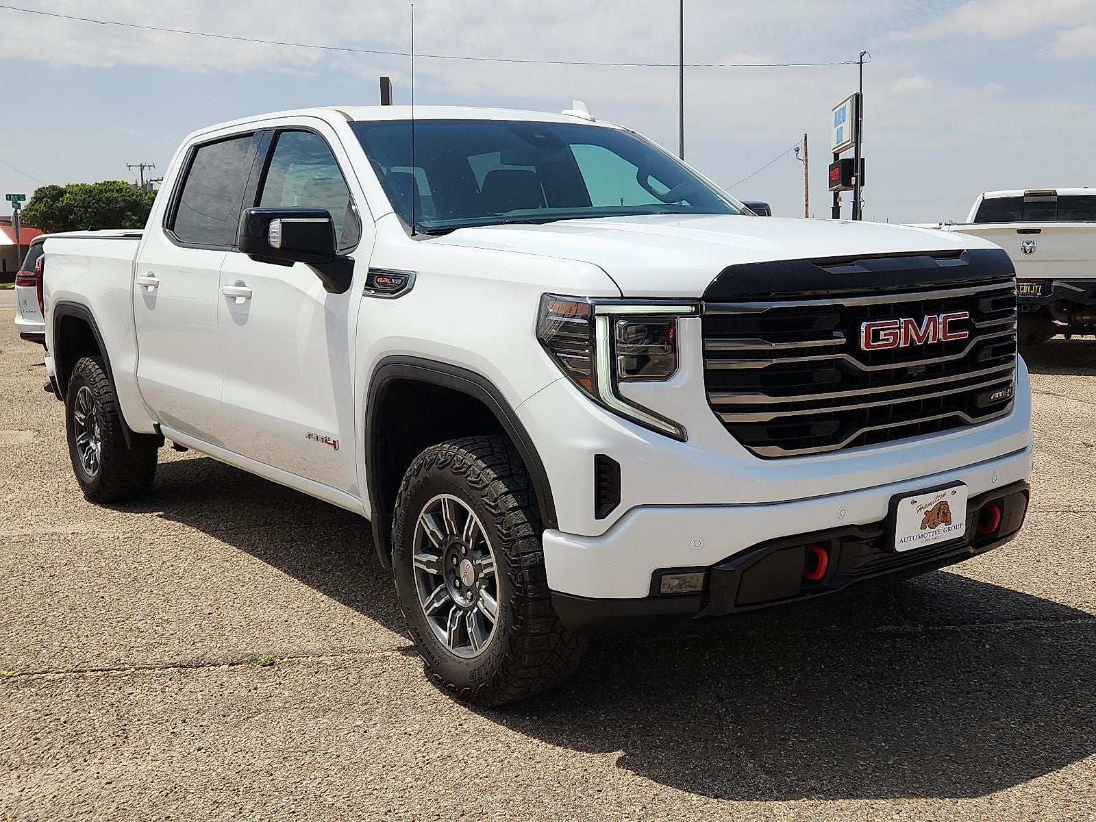 2025 GMC Sierra AT4