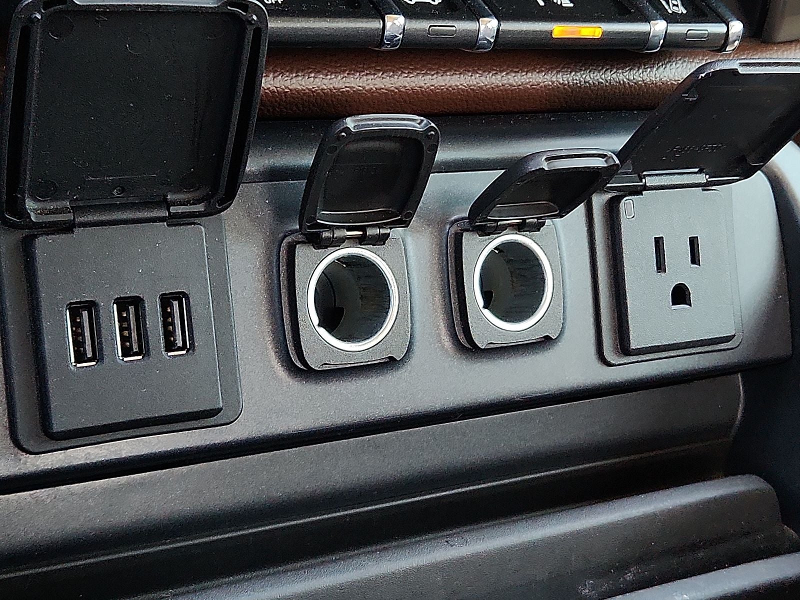 2014 Chevrolet Silverado High Country