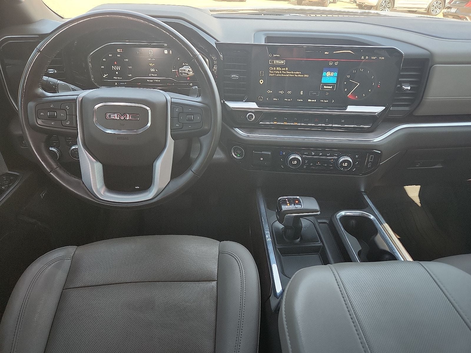2024 GMC Sierra SLT