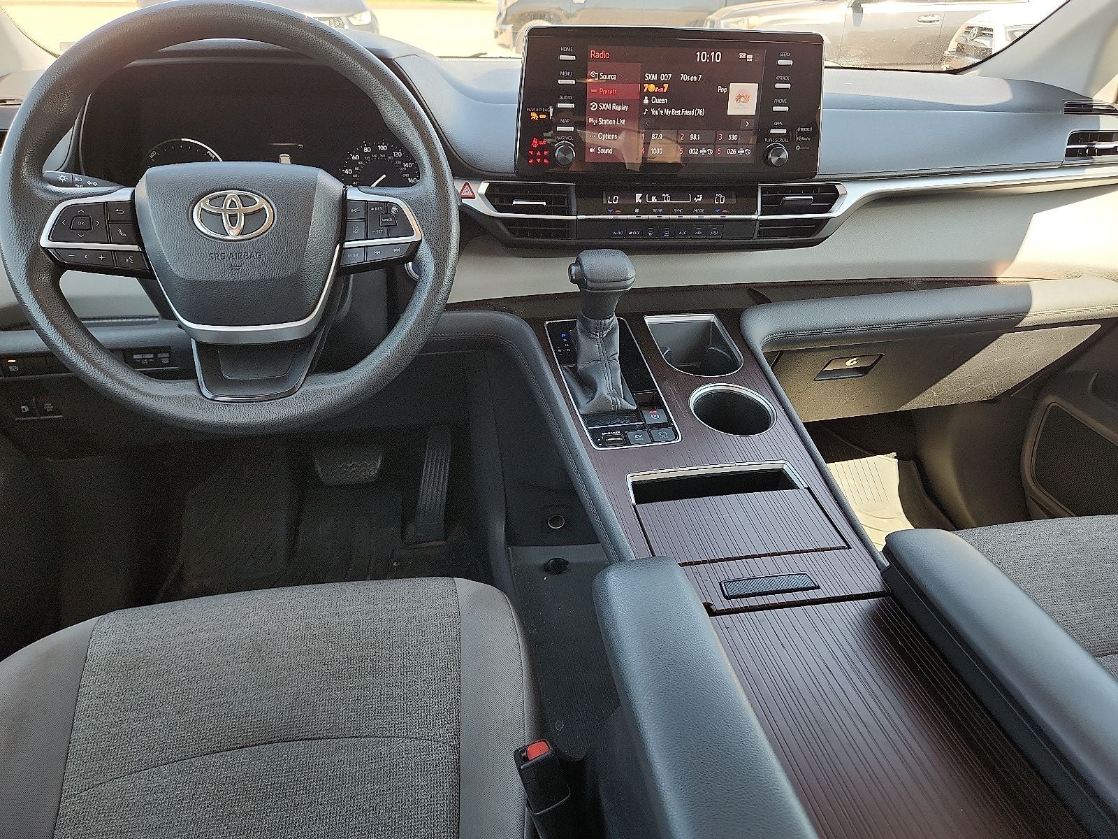 2021 Toyota Sienna LE 8 Passenger