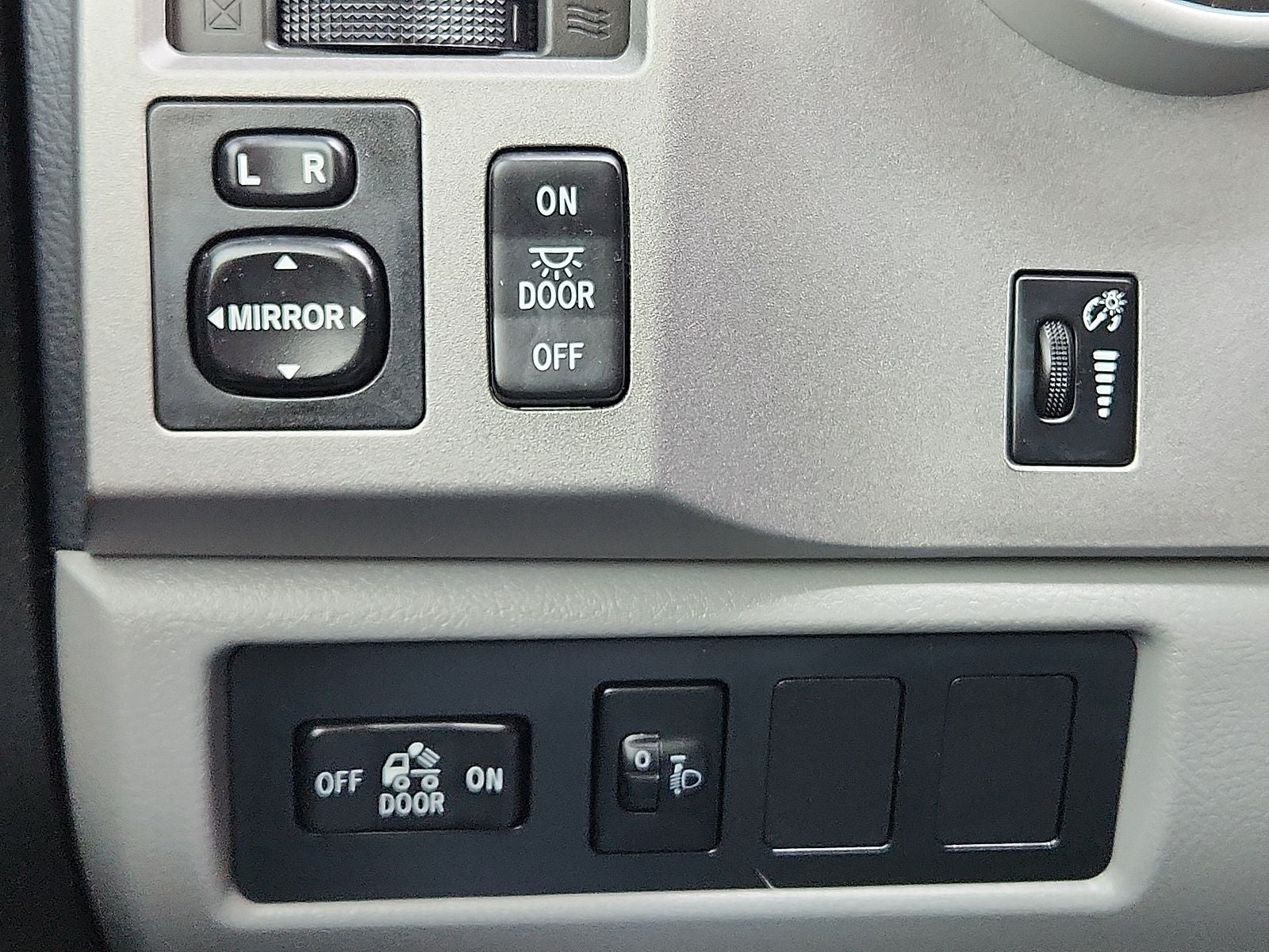 2013 Toyota TUNDRA 4X2 Grade CrewMax